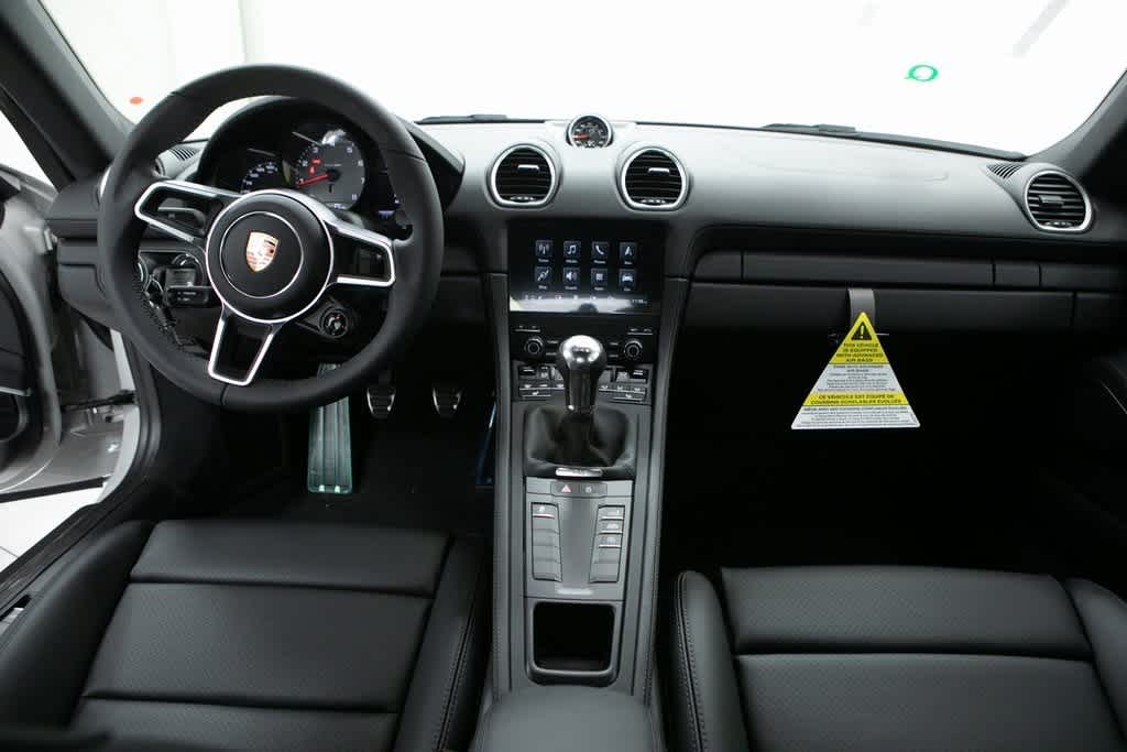 Thumbnail: 2025 Porsche 718 Cayman - 13