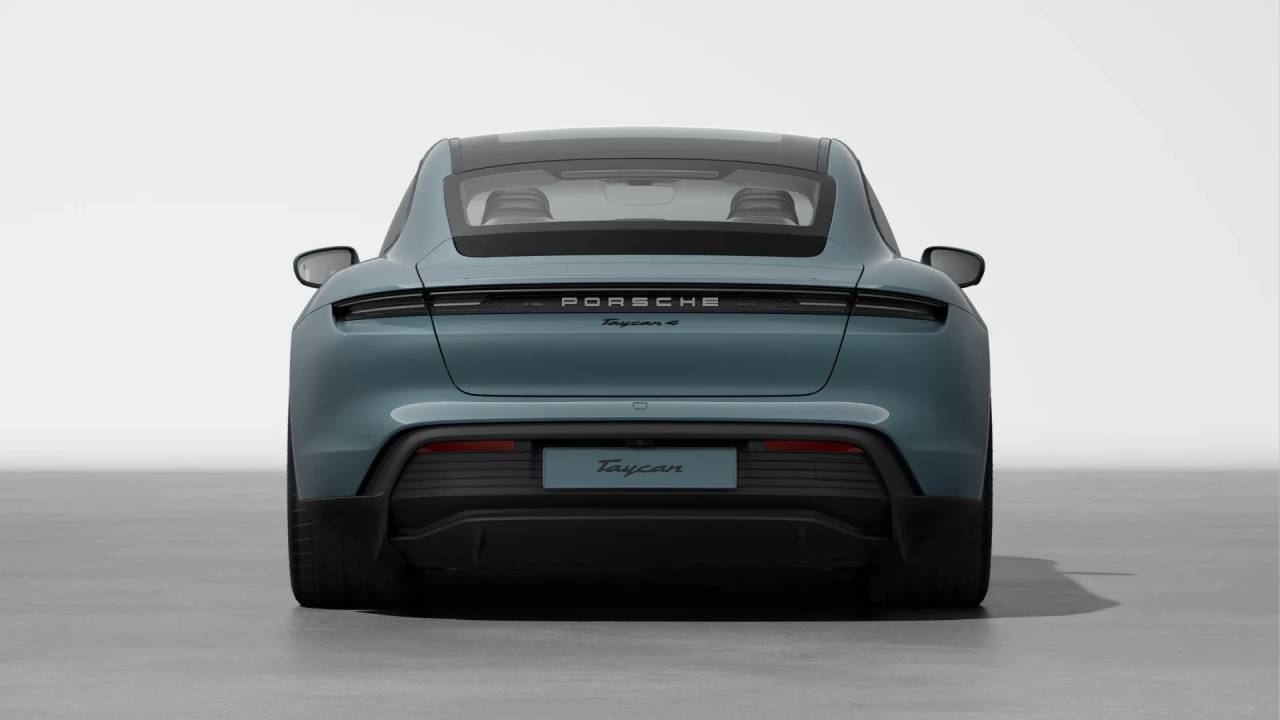 Thumbnail: 2025 Porsche Taycan - 8