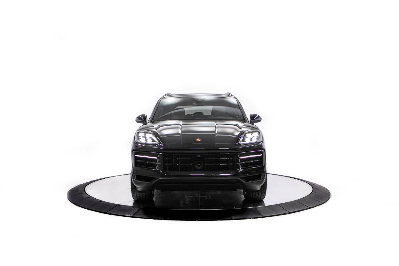 Thumbnail: 2026 Porsche Cayenne - 9