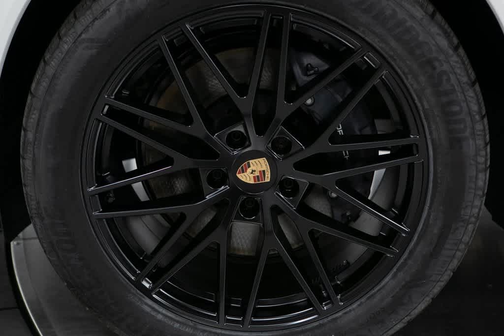 Thumbnail: 2025 Porsche Cayenne - 11