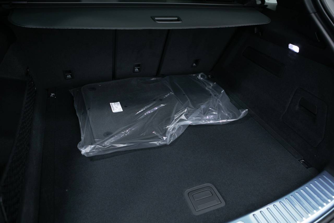 Thumbnail: 2026 Porsche Cayenne - 38