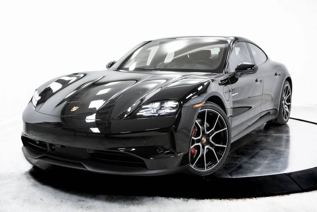Thumbnail: 2025 Porsche Taycan - 1