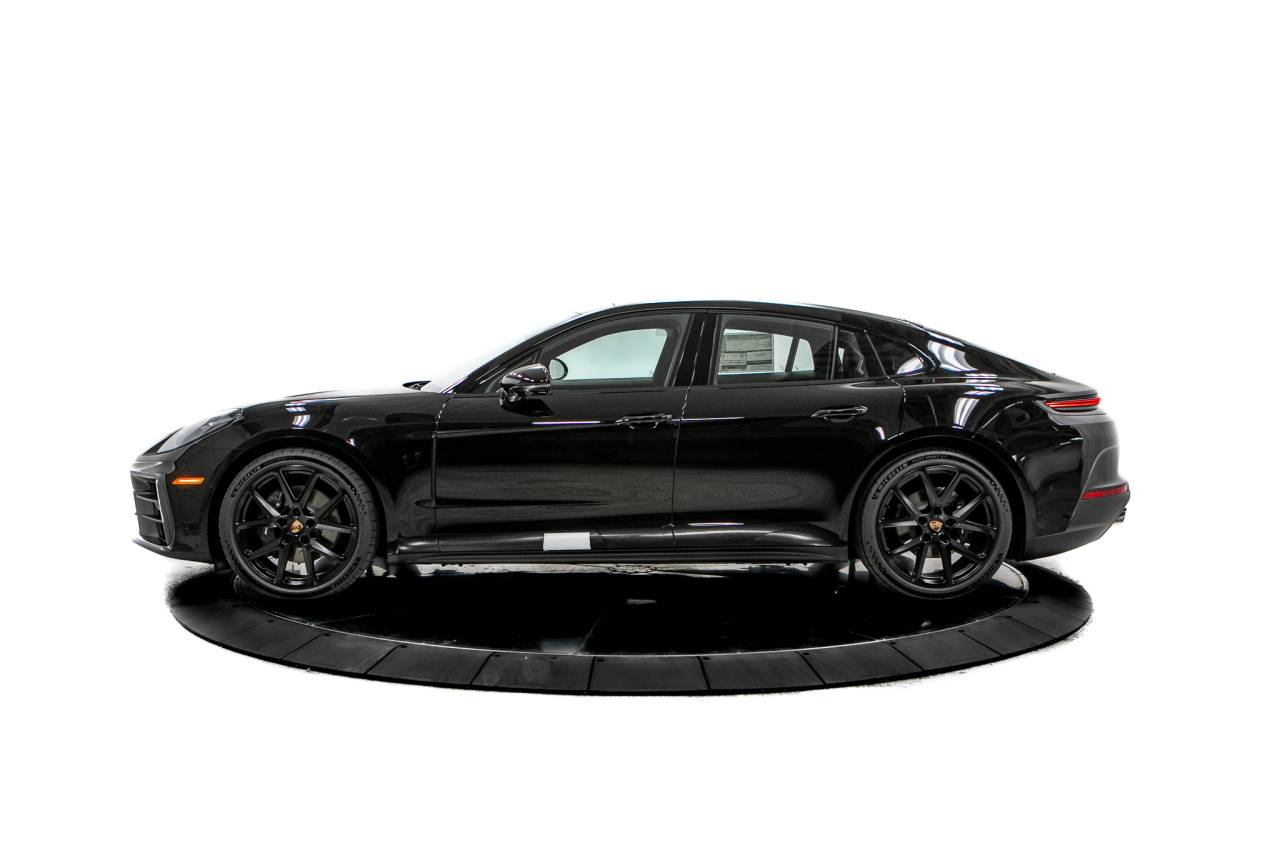 Thumbnail: 2026 Porsche Panamera - 2