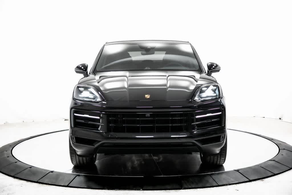 Thumbnail: 2025 Porsche  - 10
