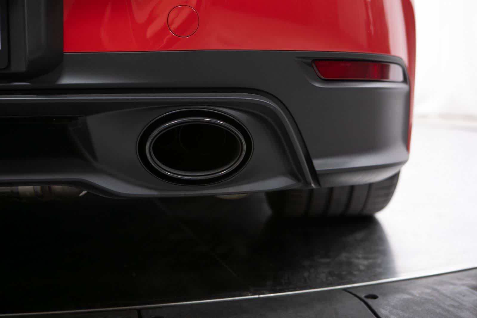 Thumbnail: 2025 Porsche 911 - 35