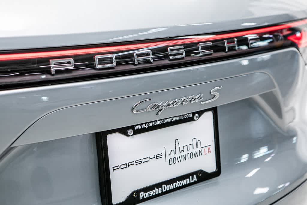 2023 Porsche Cayenne S 4