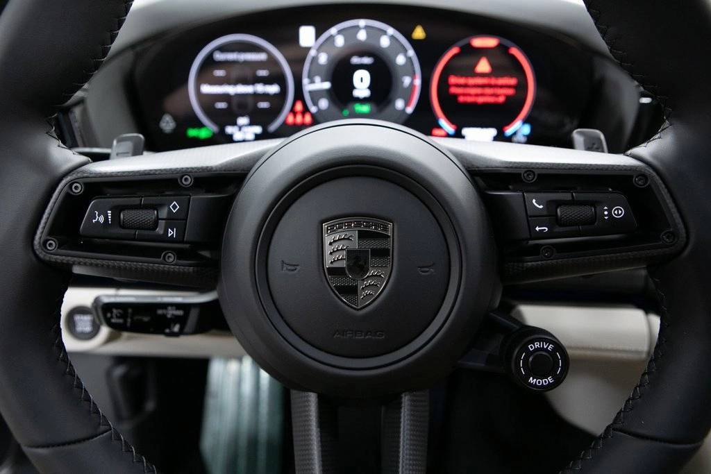 Thumbnail: 2025 Porsche Panamera - 14