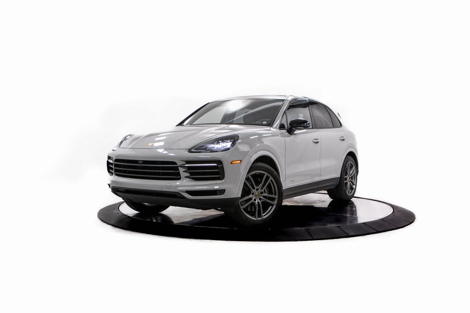 2023 Porsche Cayenne Base