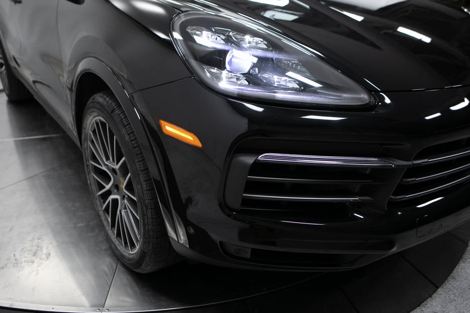 Thumbnail: 2023 Porsche Cayenne - 12