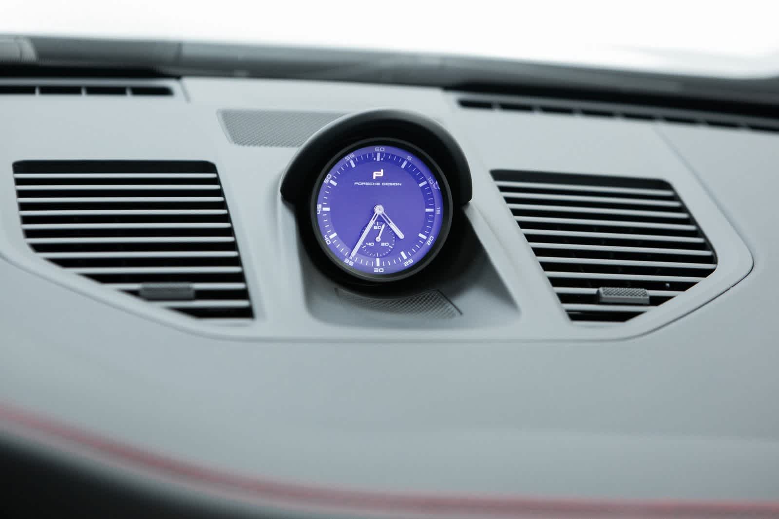 Thumbnail: 2024 Porsche 911 - 27