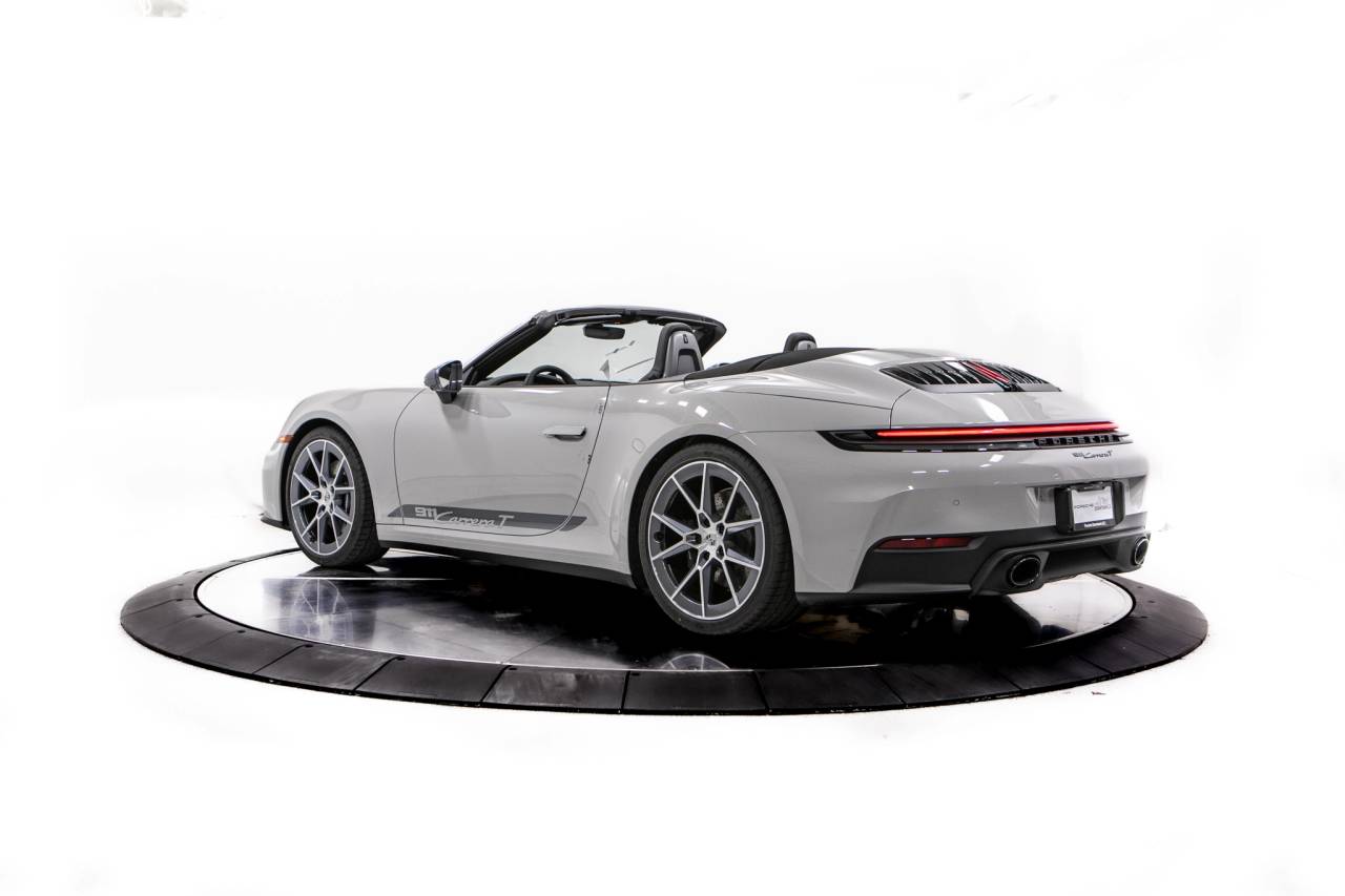 Thumbnail: 2026 Porsche 911 - 3