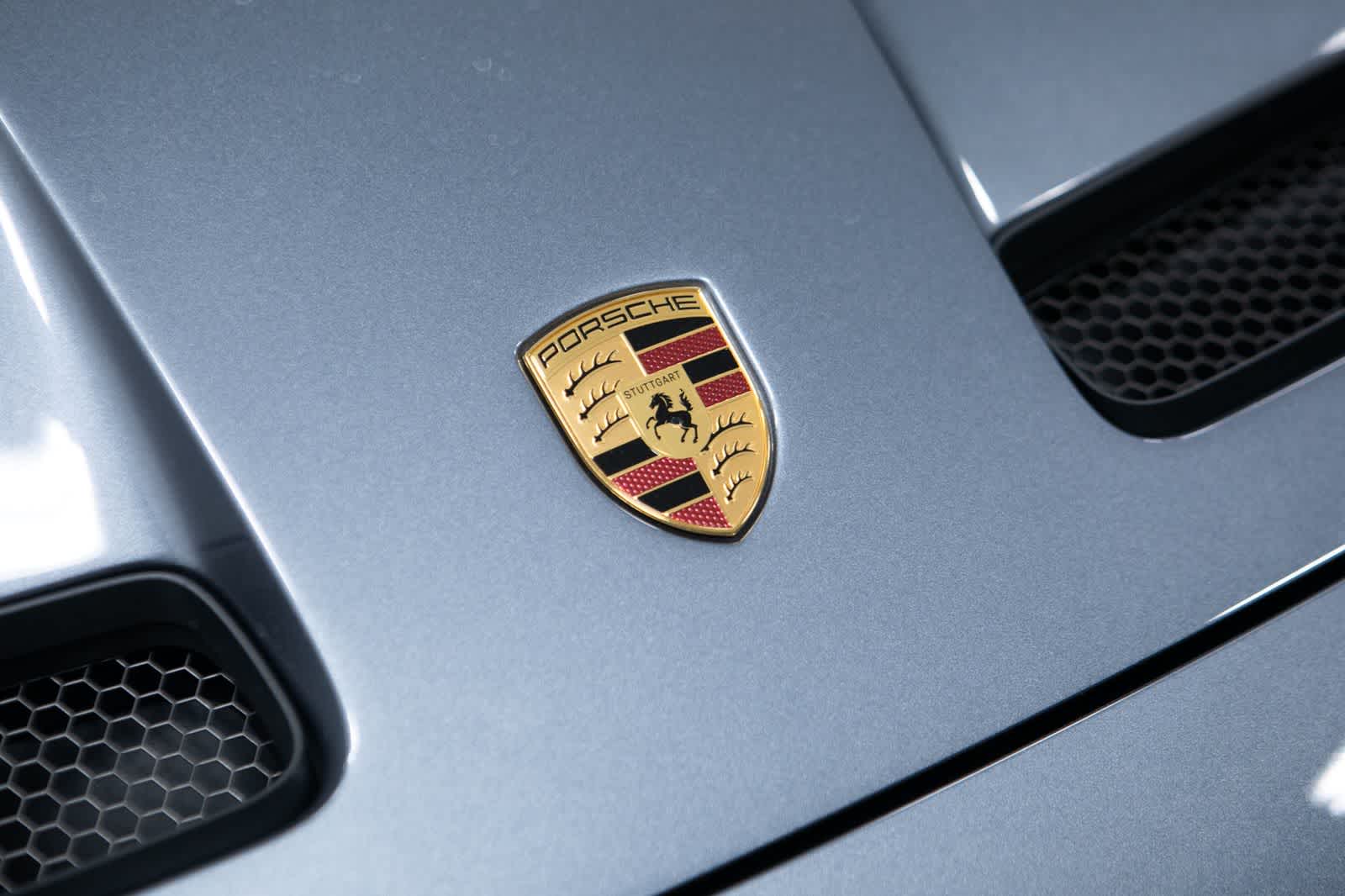 Thumbnail: 2026 Porsche 911 - 16