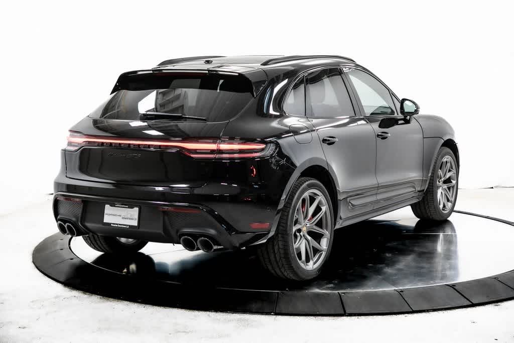 Thumbnail: 2025 Porsche Macan - 7