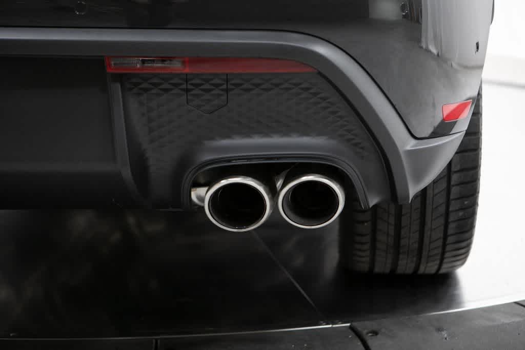 Thumbnail: 2025 Porsche Macan - 38