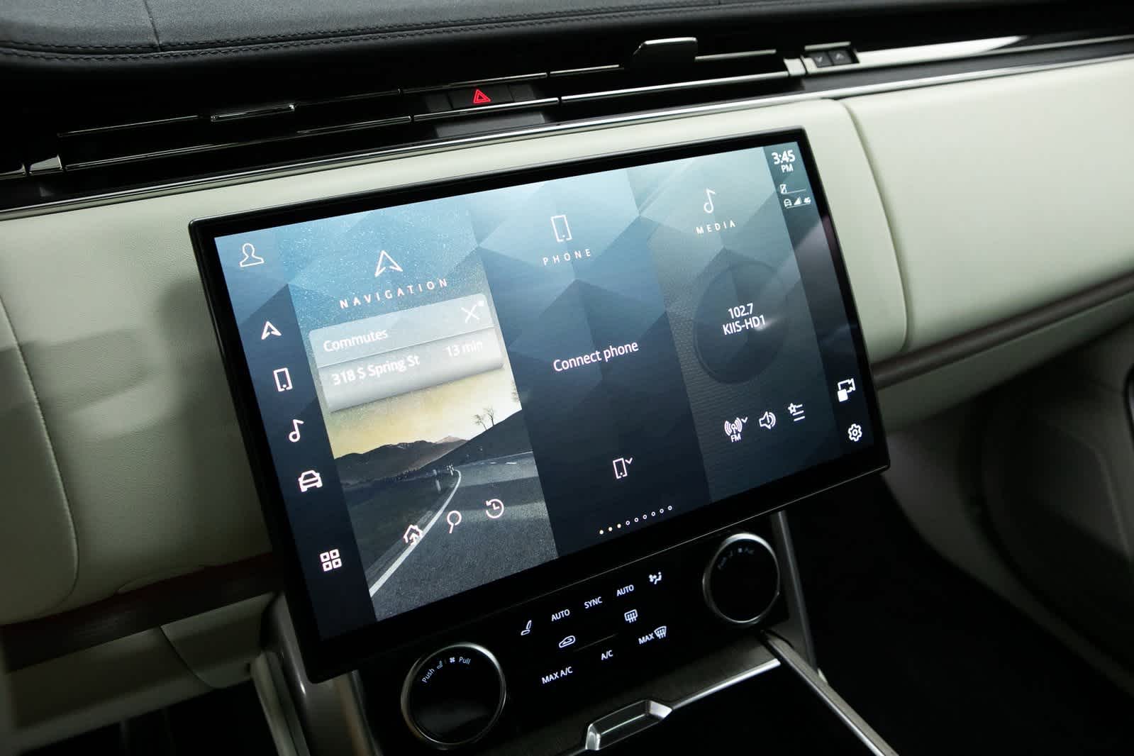 Thumbnail: 2023 Land Rover Range Rover - 15