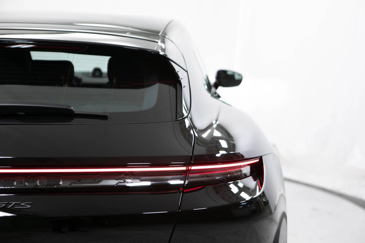 Thumbnail: 2026 Porsche Taycan - 18