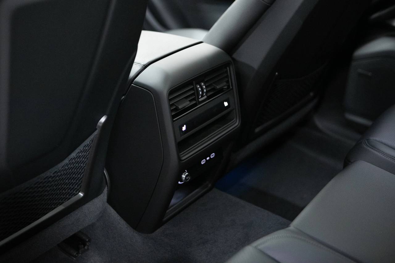 Thumbnail: 2026 Porsche Cayenne - 35