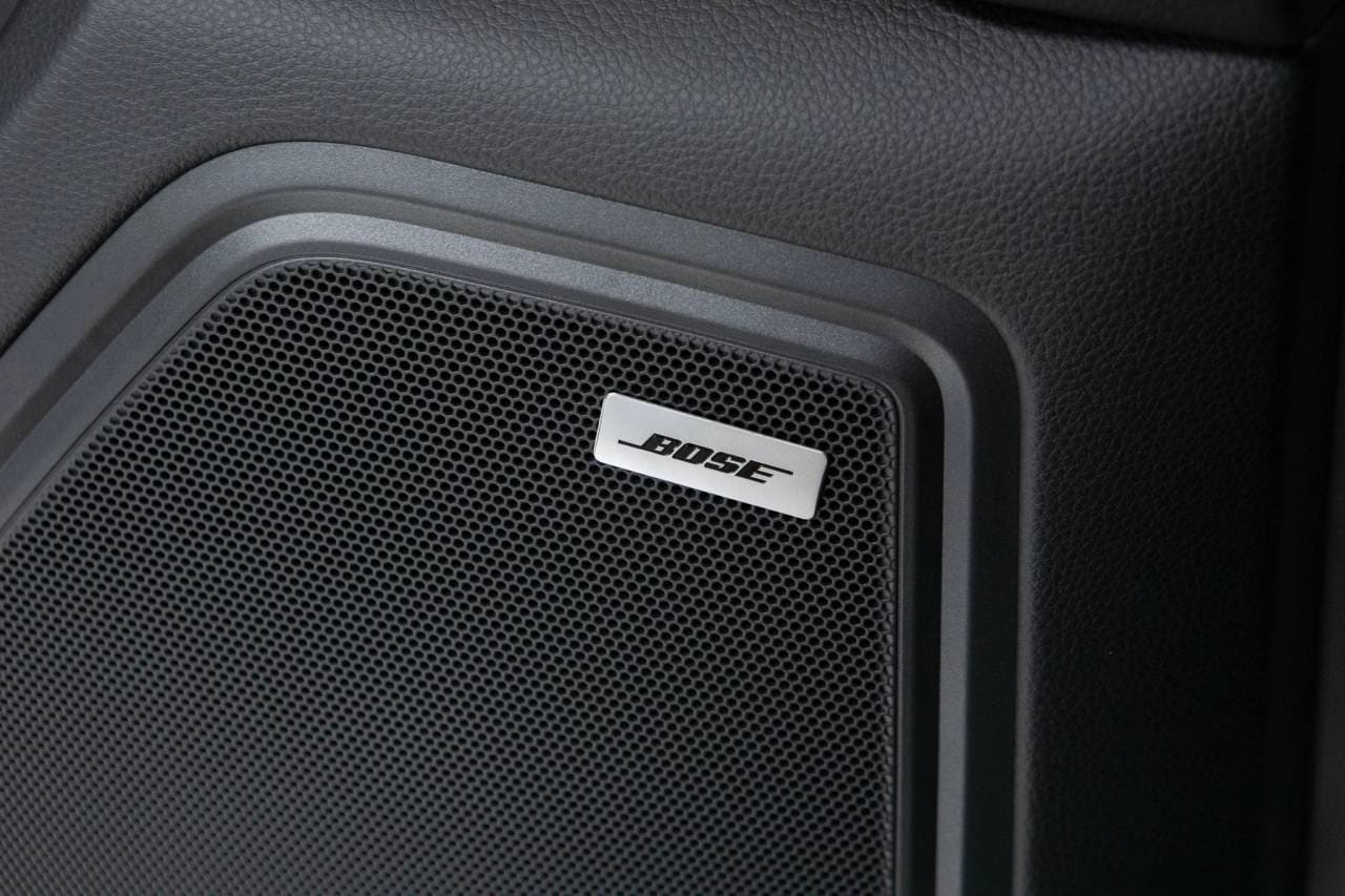 Thumbnail: 2026 Porsche Macan - 31