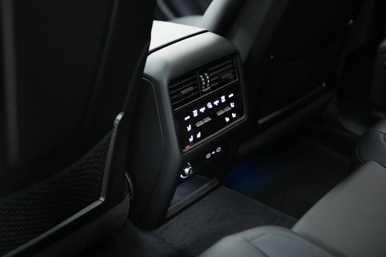 Thumbnail: 2026 Porsche  - 38