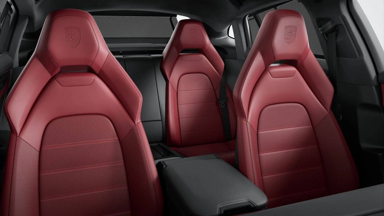 Thumbnail: 2026 Porsche Panamera - 9