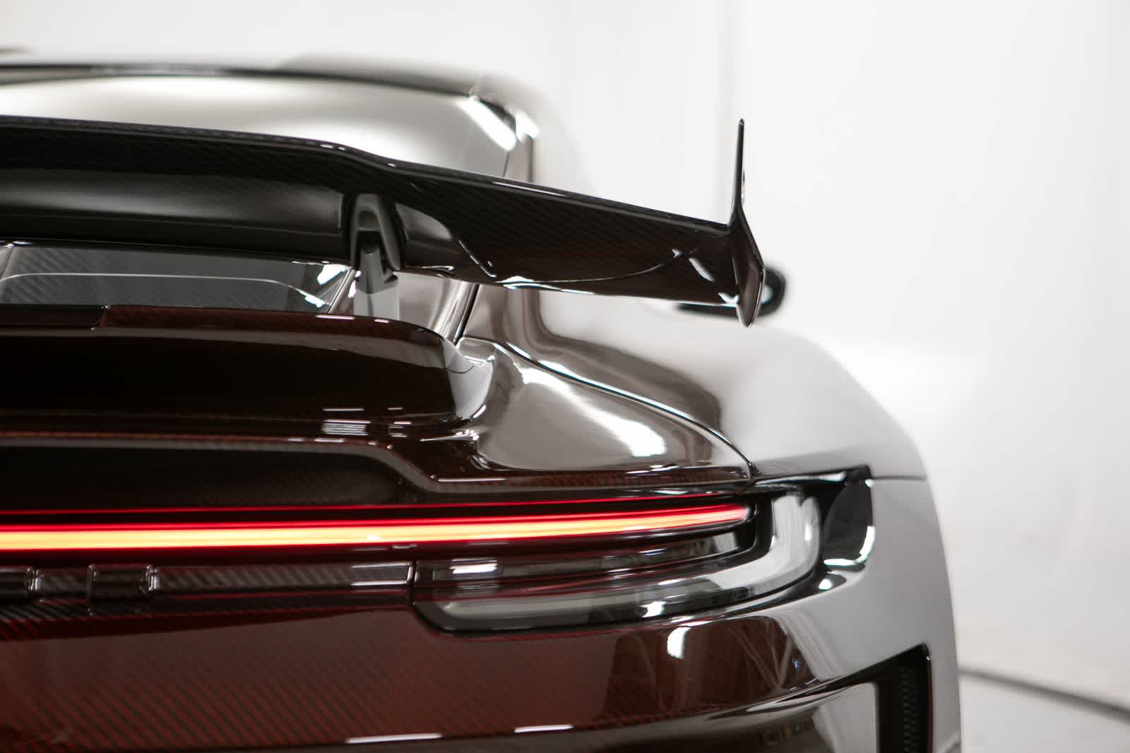Thumbnail: 2022 Porsche 911 - 21