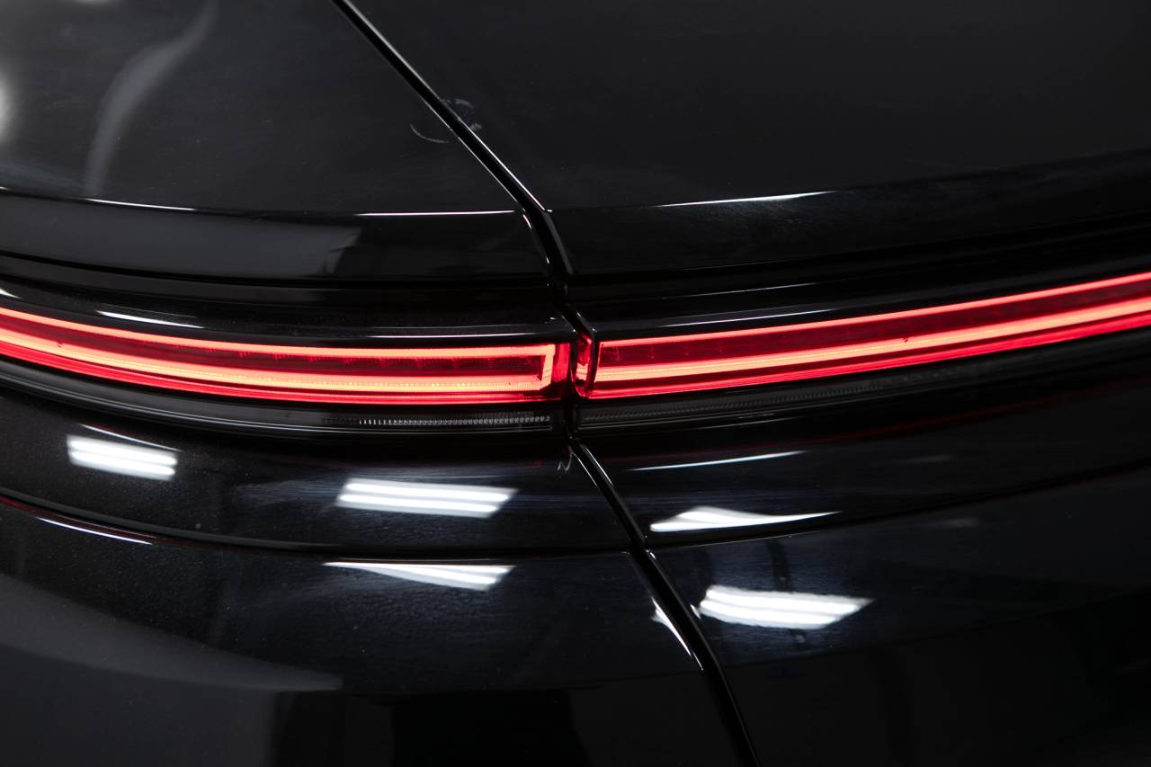 Thumbnail: 2026 Porsche Panamera - 15