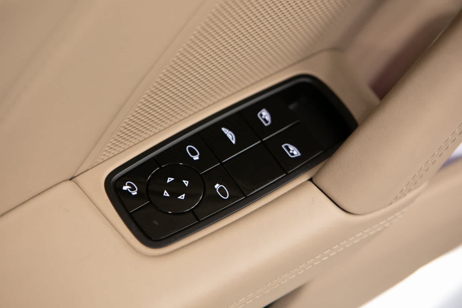 Thumbnail: 2021 Porsche 911 - 18