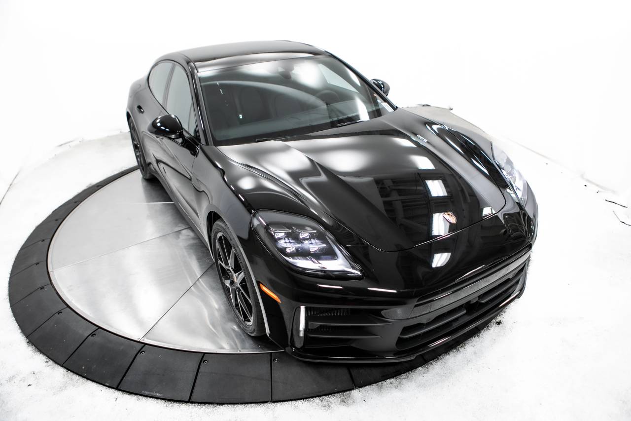 Thumbnail: 2025 Porsche Panamera - 21