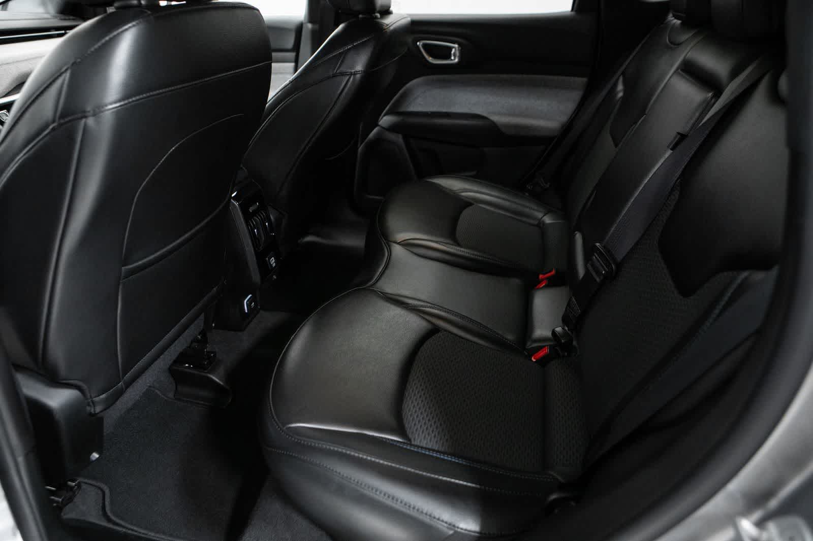 Thumbnail: 2023 Jeep Compass - 29