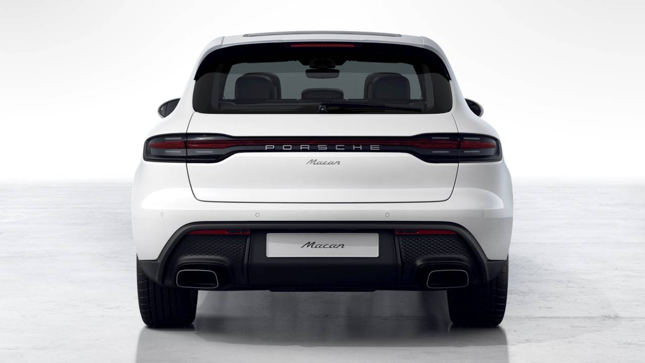 Thumbnail: 2026 Porsche Macan - 7