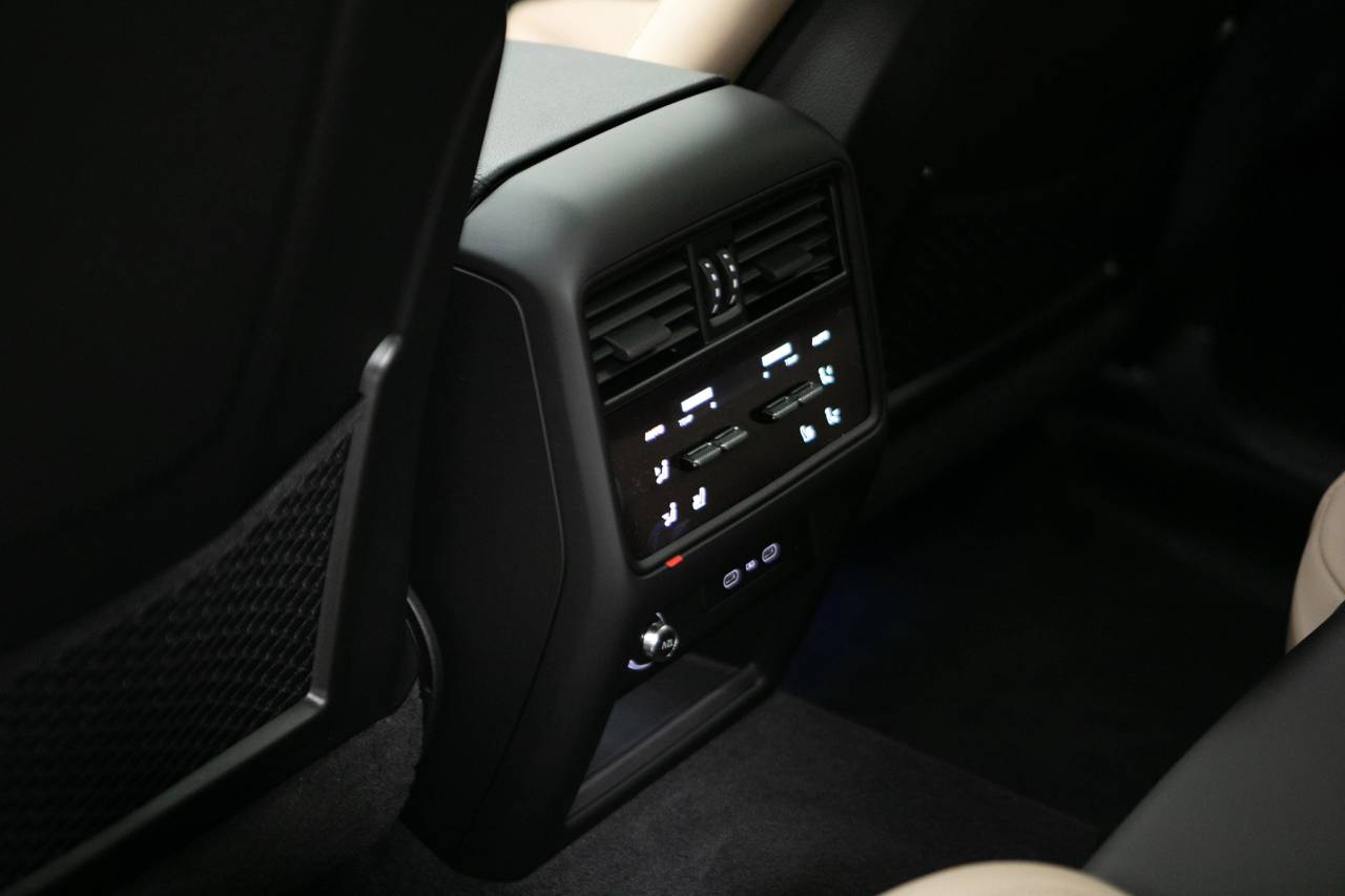 Thumbnail: 2026 Porsche  - 36