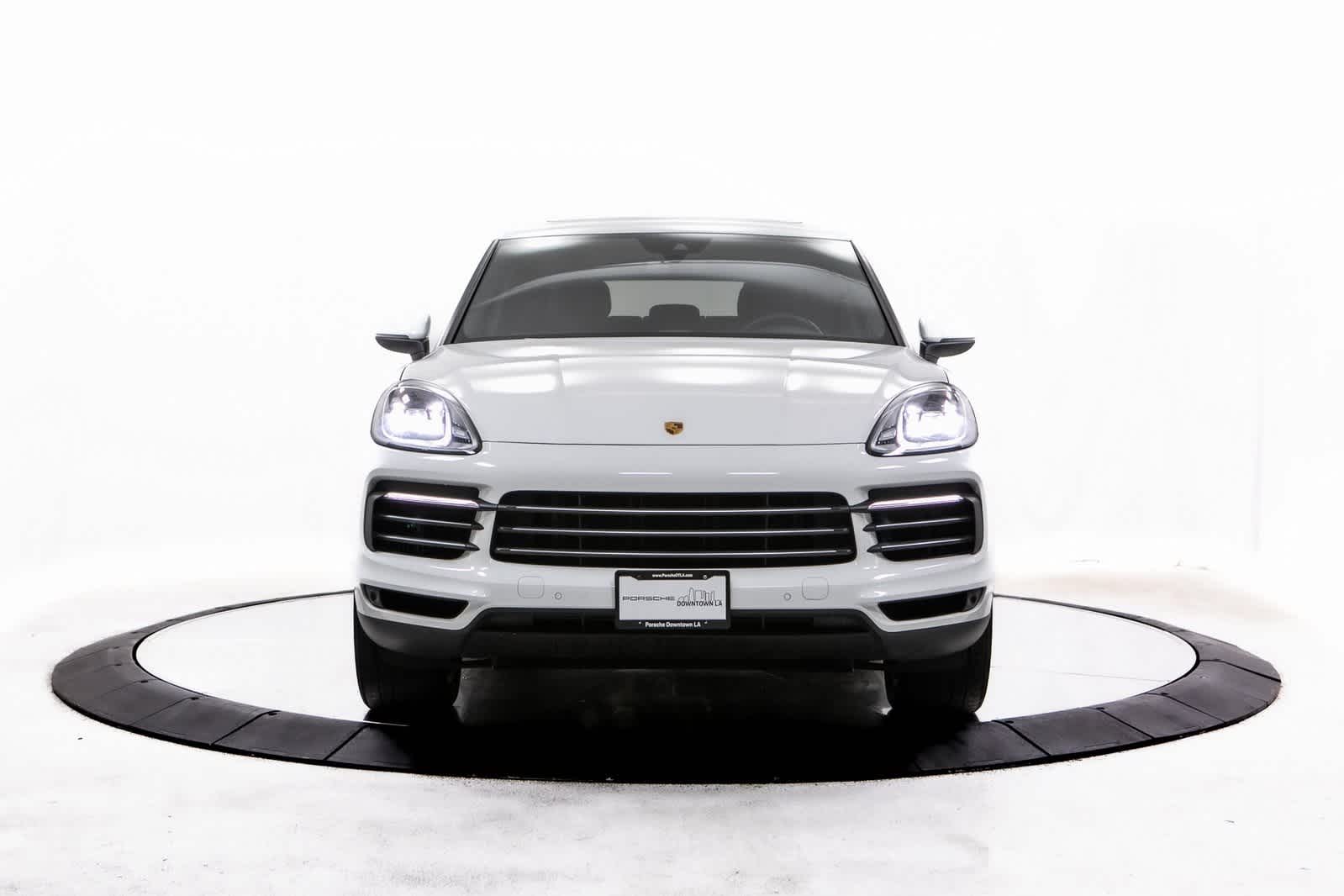 Thumbnail: 2022 Porsche Cayenne - 10