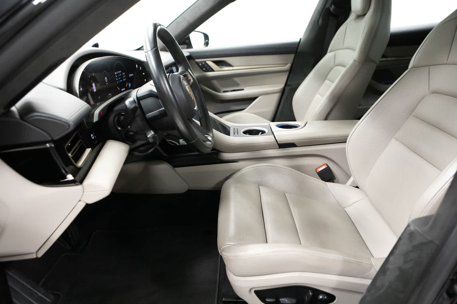 Thumbnail: 2024 Porsche Taycan - 23