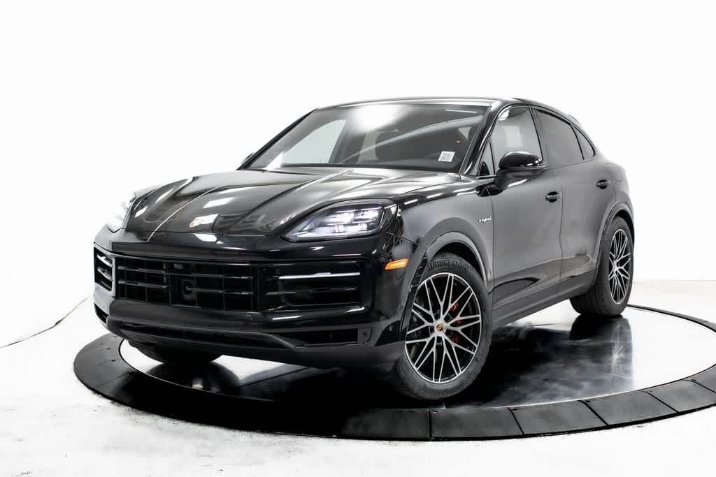 Thumbnail: 2025 Porsche  - 1