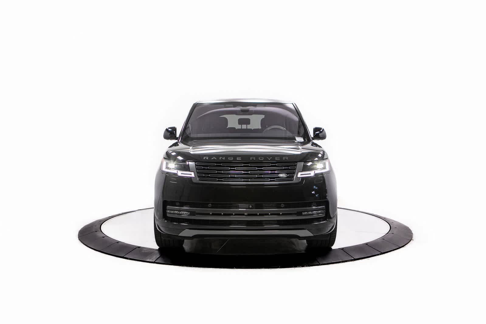 Thumbnail: 2023 Land Rover Range Rover - 10