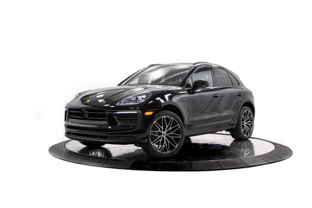 New 2026 Porsche Macan
