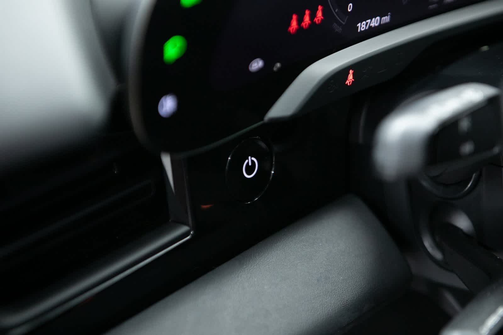 Thumbnail: 2024 Porsche Taycan - 20