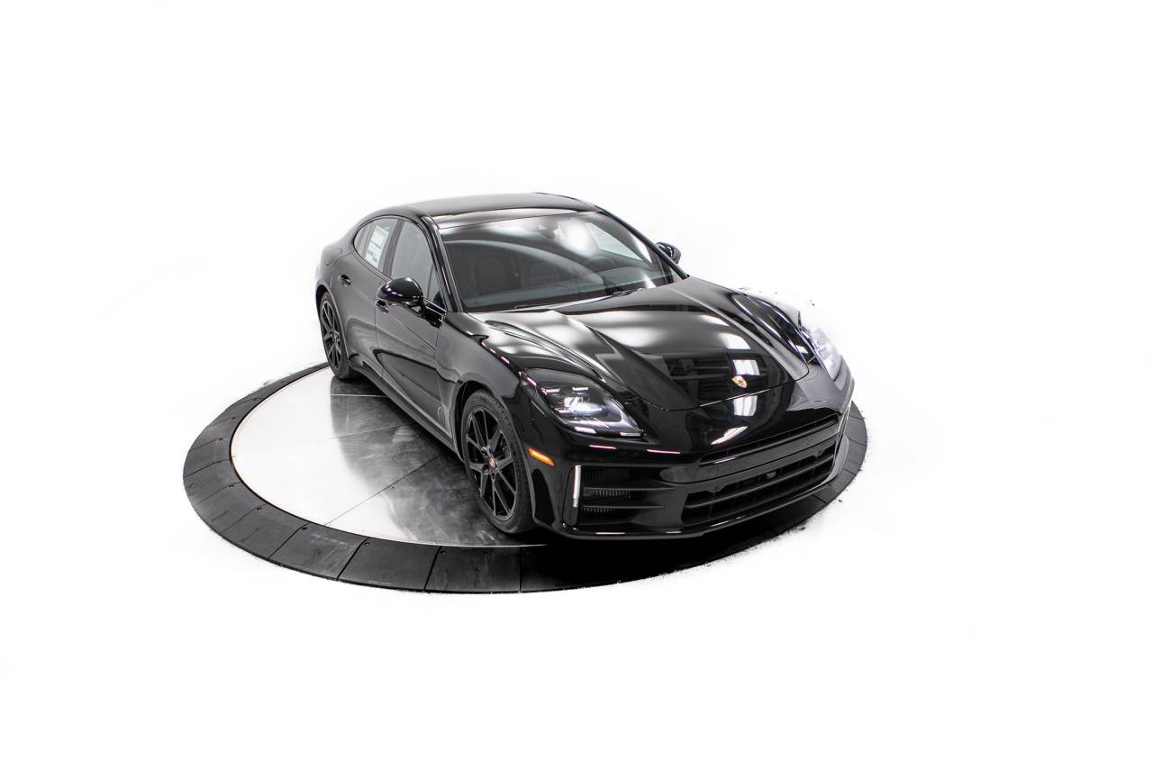 Thumbnail: 2026 Porsche Panamera - 19