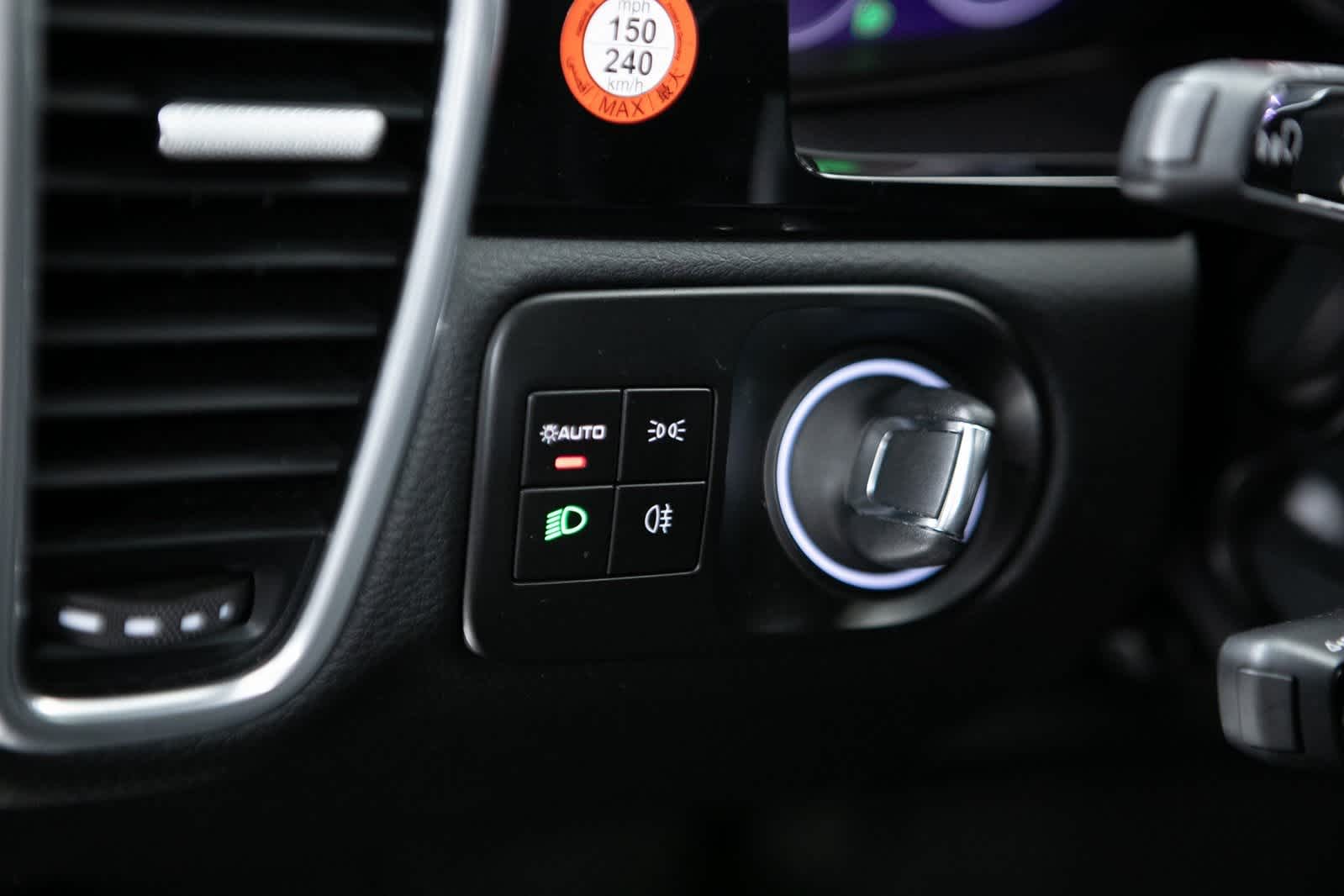 Thumbnail: 2023 Porsche Cayenne - 20