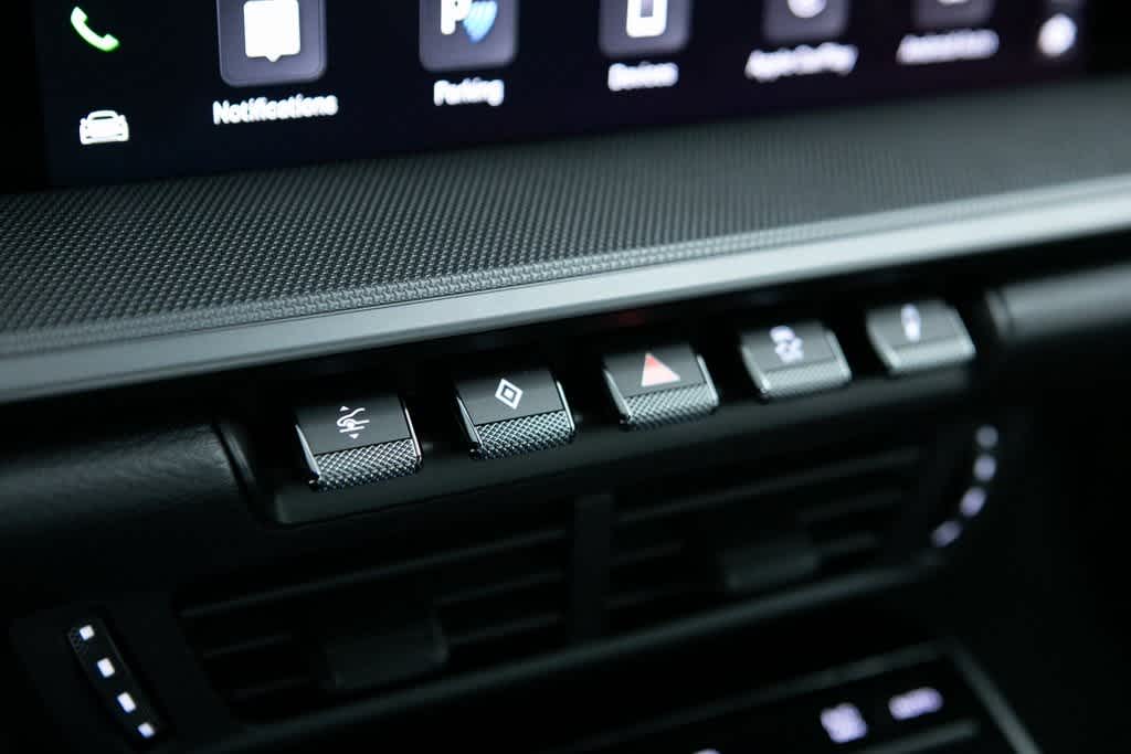 Thumbnail: 2025 Porsche 911 - 21