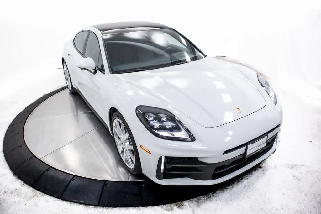 Thumbnail: 2024 Porsche Panamera - 36