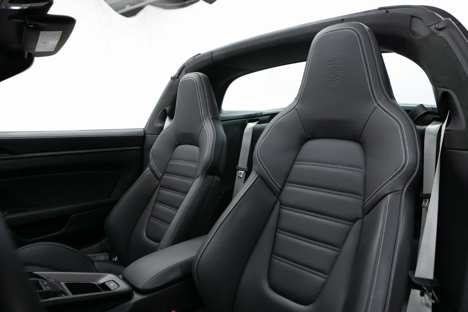 Thumbnail: 2025 Porsche 911 - 5