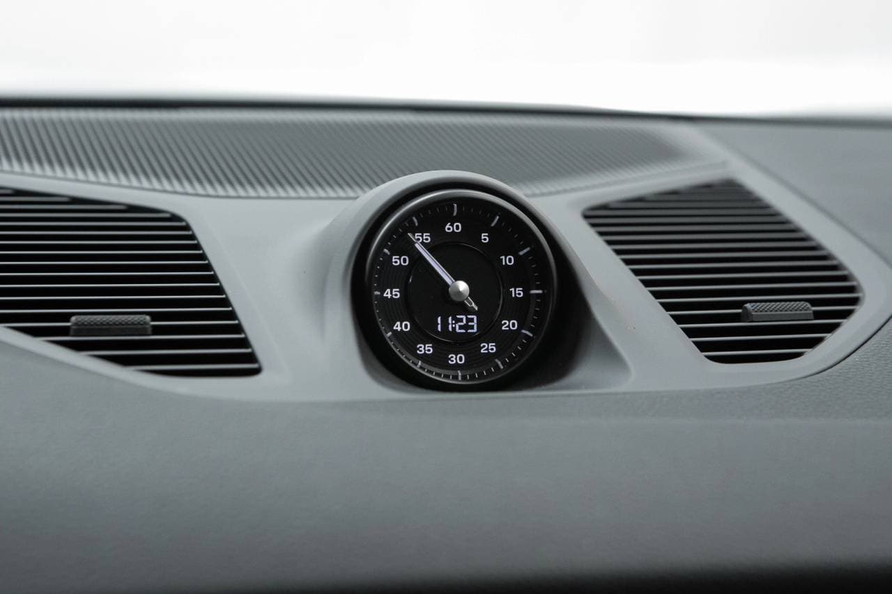 Thumbnail: 2026 Porsche  - 30