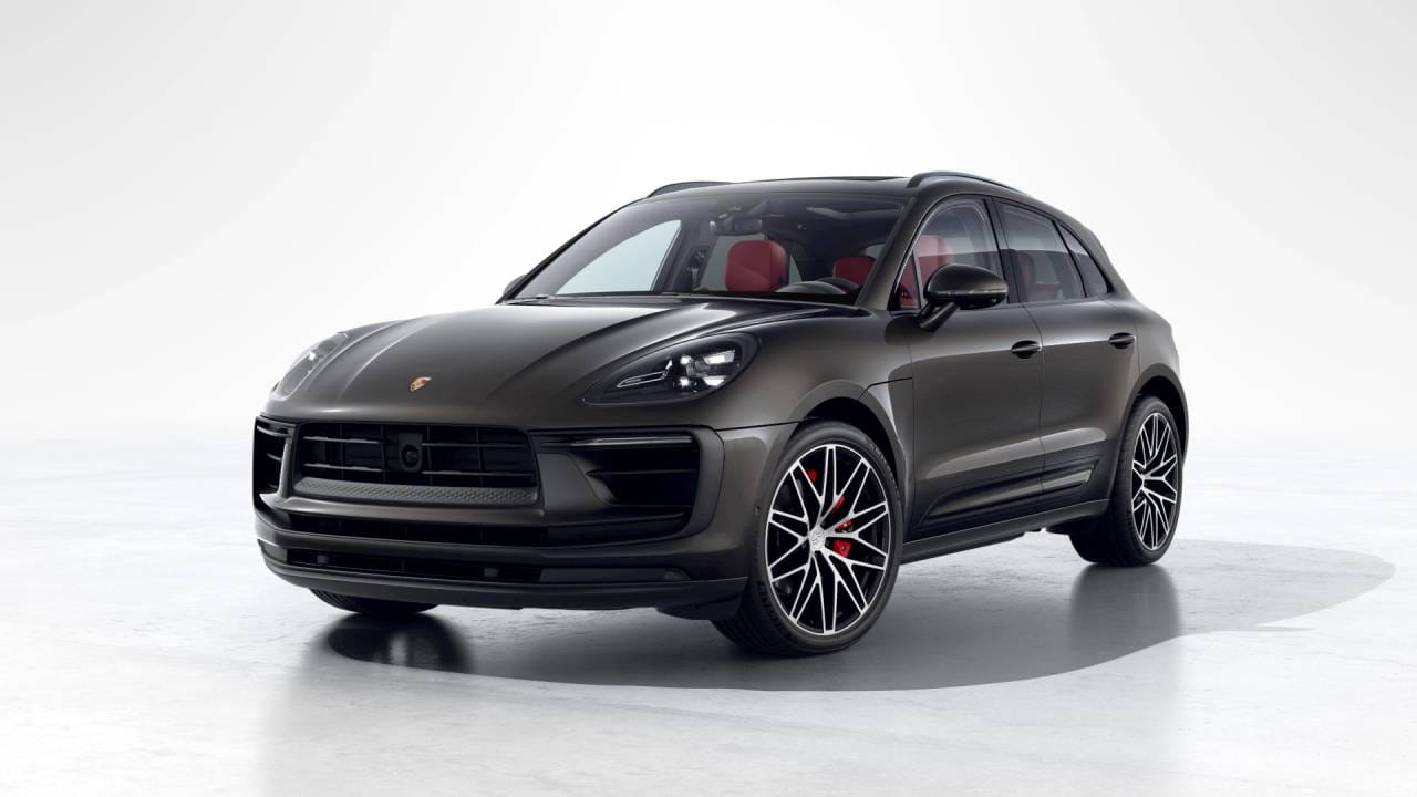Thumbnail: 2026 Porsche Macan - 1
