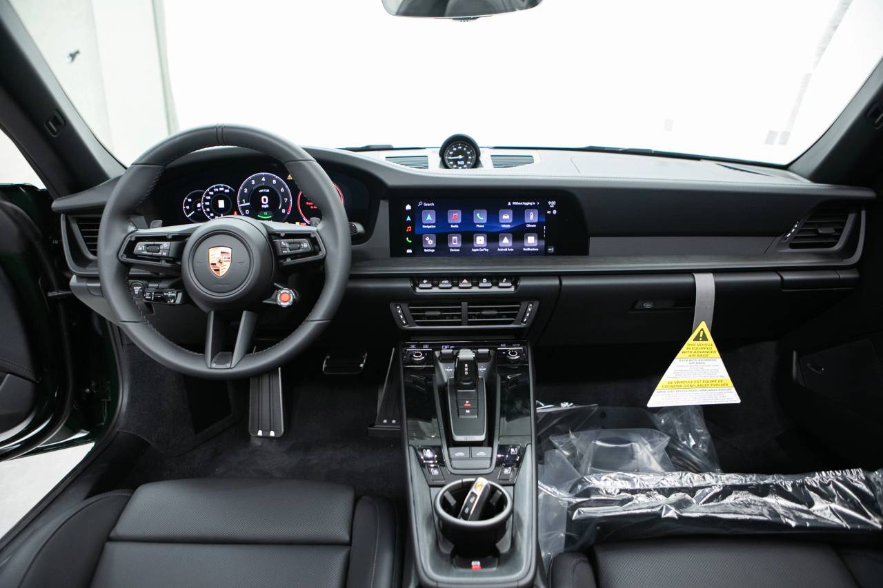 Thumbnail: 2026 Porsche 911 - 22