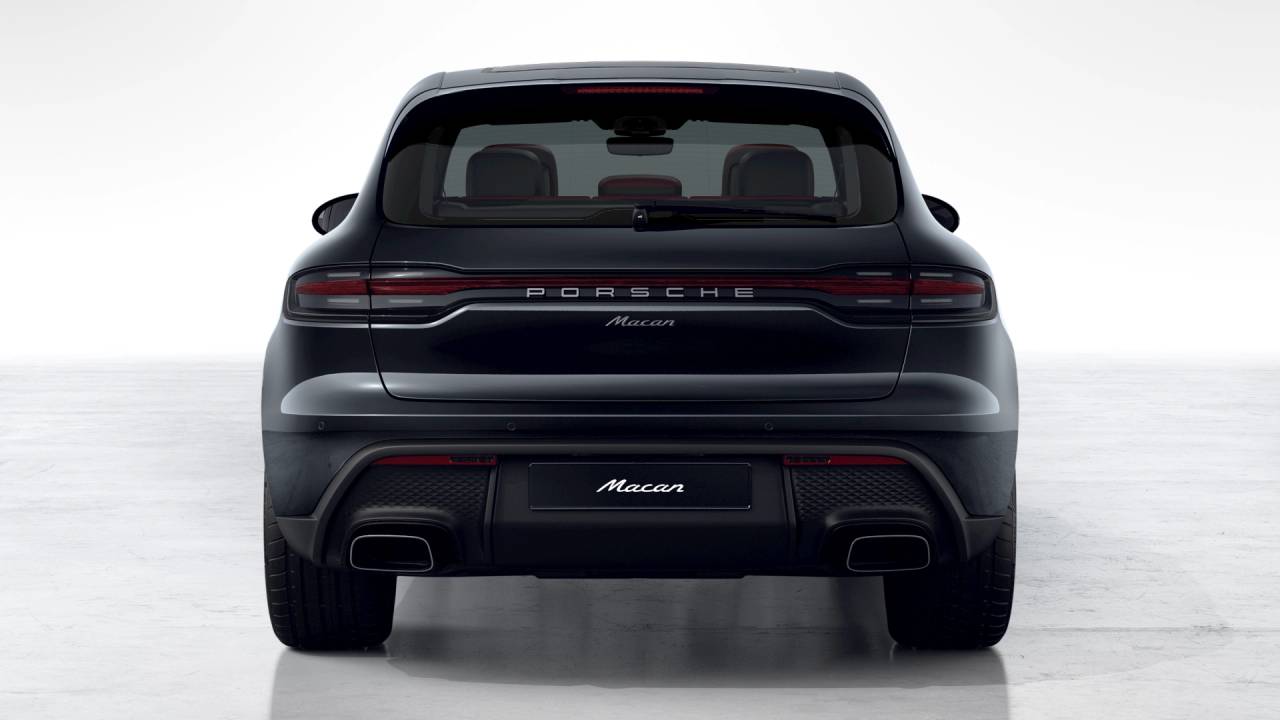 Thumbnail: 2026 Porsche Macan - 7