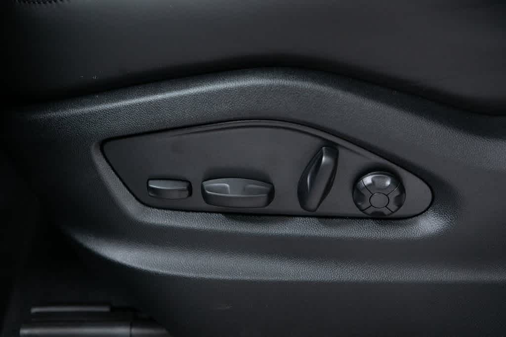 Thumbnail: 2025 Porsche Cayenne - 21