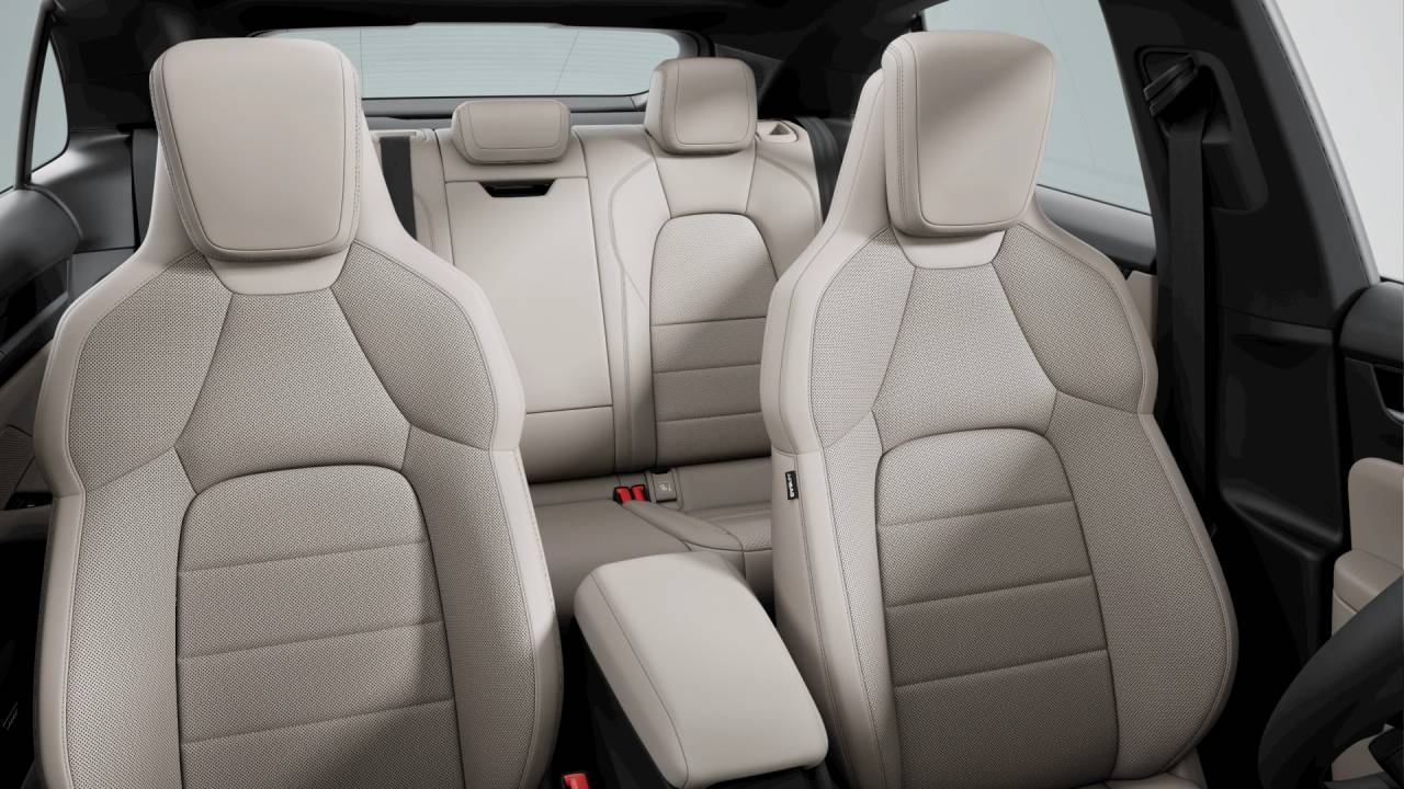 Thumbnail: 2026 Porsche Macan - 10