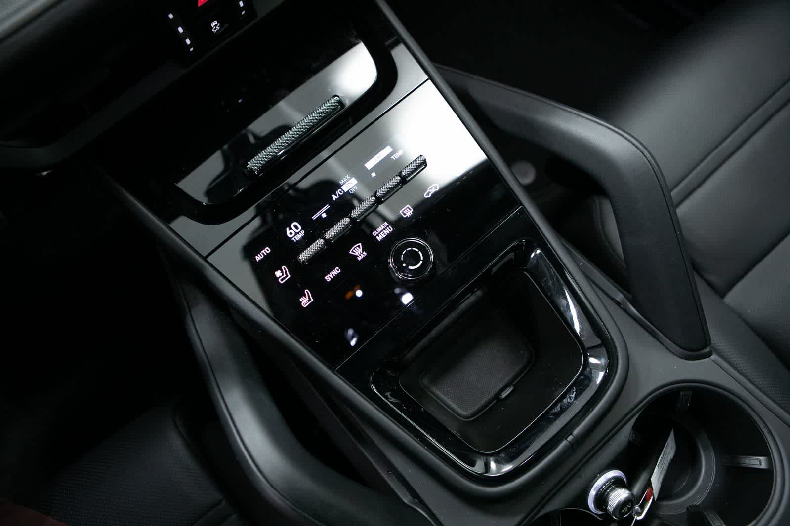 Thumbnail: 2025 Porsche Cayenne - 21