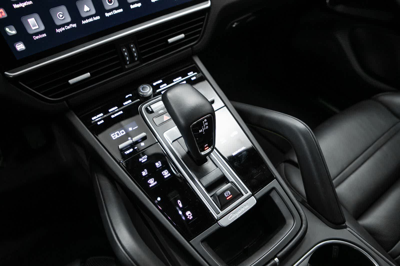 Thumbnail: 2023 Porsche Cayenne - 27